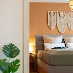 Desert Dune - Historic Center With Elevator & Free Parking By Hero Homes *