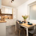 Desert Dune - Historic Center With Elevator & Free Parking By Hero Homes Appartement Graz
