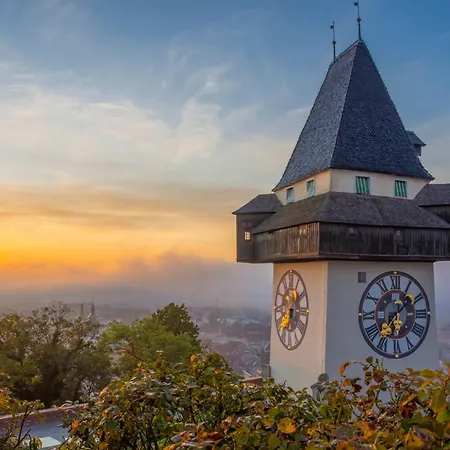 Desert Dune - Historic Center With Free Parking By Hero Homes Апартаменты Грац