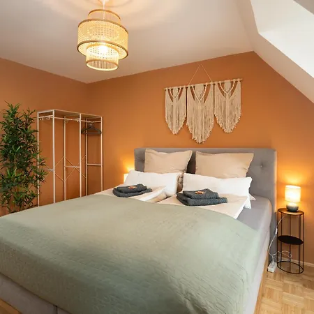 Desert Dune - Historic Center With Elevator & Free Parking By Hero Homes Graz