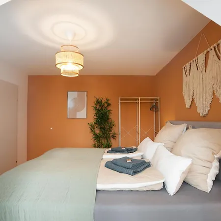 Altstadt Jakominiplatz - 2br, Lift & Free Parking By Hero Homes Appartement *