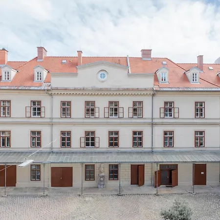 Appartement Altstadt Jakominiplatz - 2br, Lift & Free Parking By Hero Homes